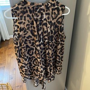 Like New - SHEIN Leopard Print Sleeveless Blouse. Size Large.